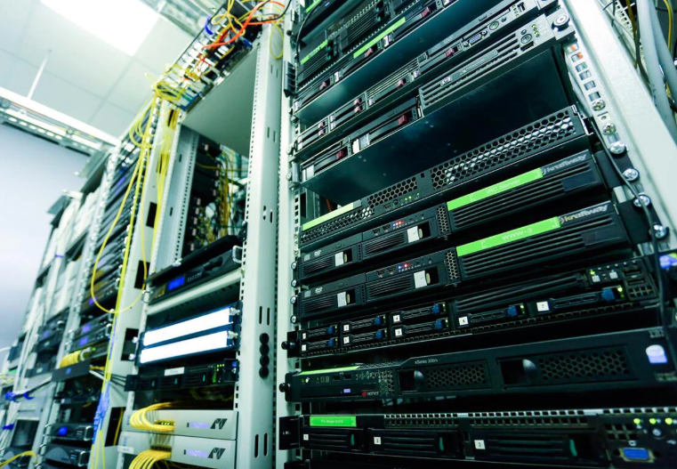 Infrastructures Serveurs & Wi-Fi